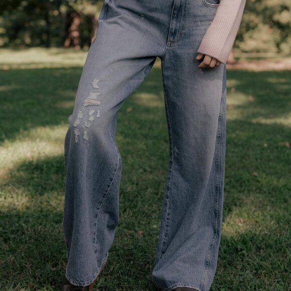 AMO Frida Wide Leg Jeans Back to Life Wash 27 EUC - Picture 2 of 15